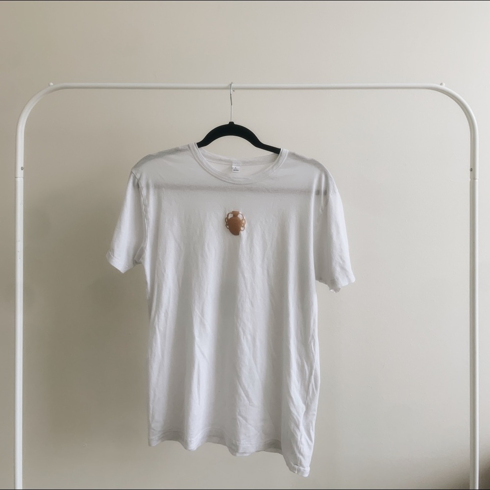 pottery tee